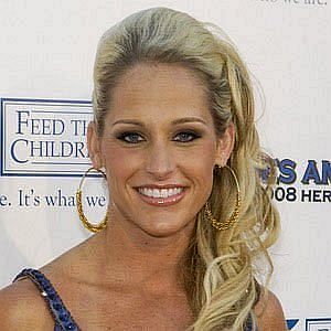 Age Of Michelle McCool biography