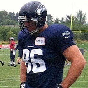 Age Of Zach Miller biography