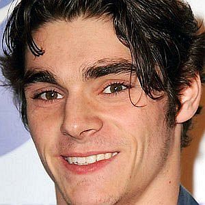 Age Of RJ Mitte biography