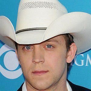 Age Of Justin Moore biography