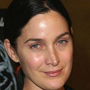 Age Of Carrie-Anne Moss biography