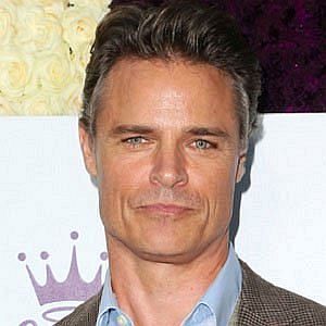 Age Of Dylan Neal biography