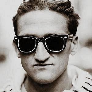 Age Of Casey Neistat biography