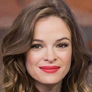 Age Of Danielle Panabaker biography