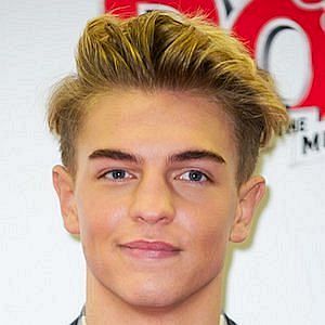Age Of Freddy Parker biography