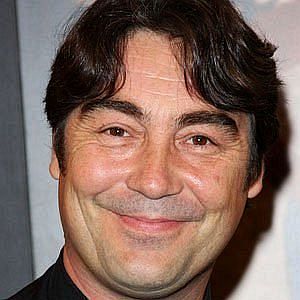 Age Of Nathaniel Parker biography