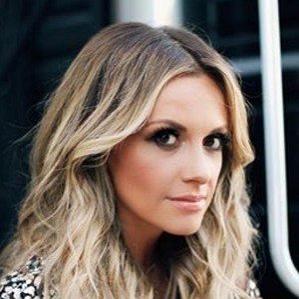 Age Of Carly Pearce biography
