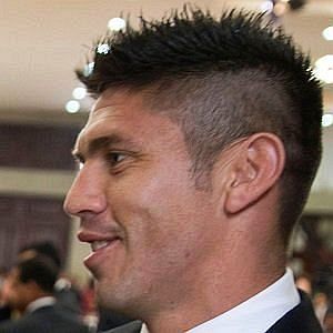 Age Of Oribe Peralta biography