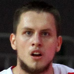 Age Of Mateusz Ponitka biography