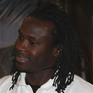 Age Of Linvoy Primus biography