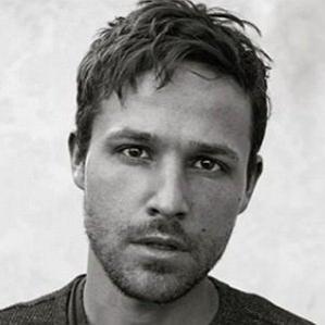 Age Of Shawn Pyfrom biography