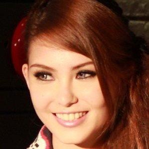 Age Of Hannah Quinlivan biography