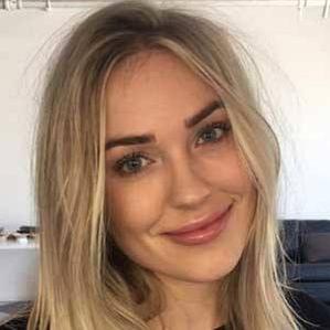 Age Of Cassie Randolph biography