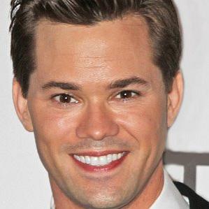 Age Of Andrew Rannells biography
