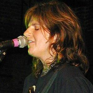 Age Of Amy Ray biography