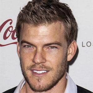 Age Of Alan Ritchson biography