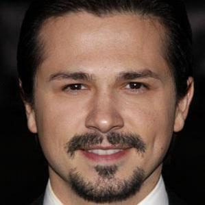 Age Of Freddy Rodriguez biography