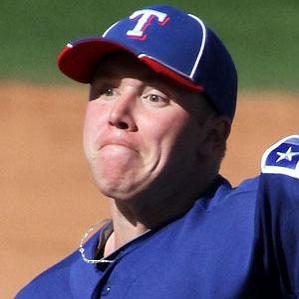 Age Of Robbie Ross biography