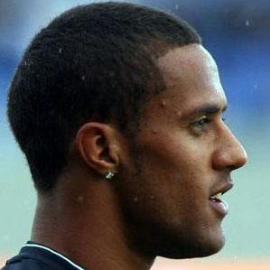 Age Of Wayne Routledge biography