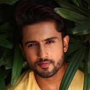 Age Of Rehaan Roy biography