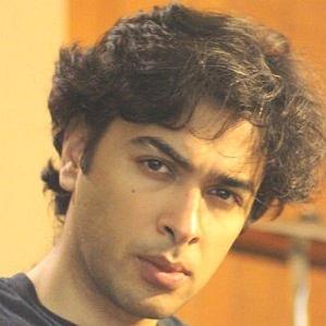 Age Of Shehzad Roy biography