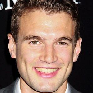 Age Of Alex Russell biography