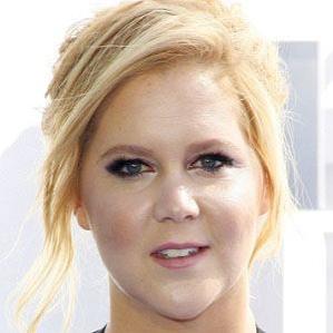 Age Of Amy Schumer biography