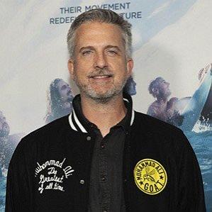 Age Of Bill Simmons biography