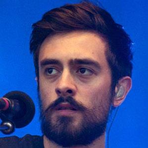 Age Of Kyle Simmons biography