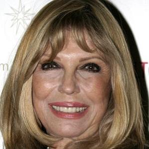 Nancy Sinatra – Age, Bio, Personal Life, Family & Stats - CelebsAges
