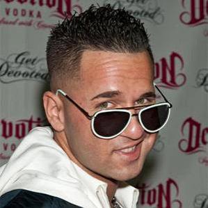 Age Of Mike Sorrentino biography