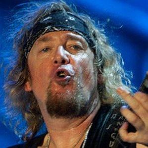 Age Of Adrian Smith biography