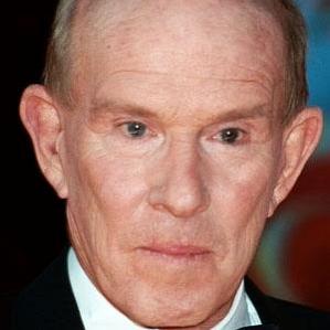 Age Of Tom Smothers biography