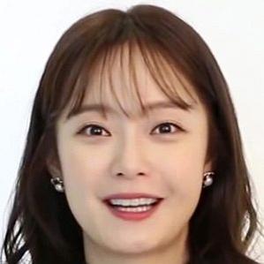 Age Of Jeon So-min biography