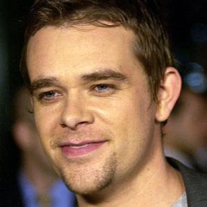 Age Of Nick Stahl biography
