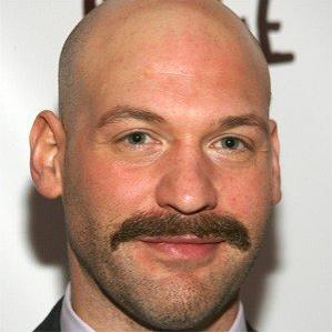 Age Of Corey Stoll biography