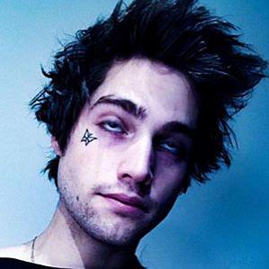 Age Of Danny Suede biography