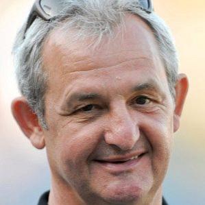 Age Of Darryl Sutter biography