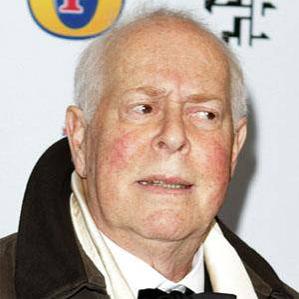 Age Of Clive Swift biography