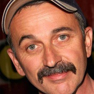 Age Of Aaron Tippin biography