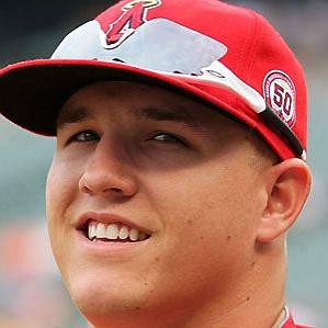 Age Of Mike Trout biography