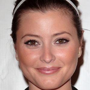 Age Of Holly Valance biography