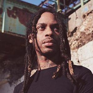 Age Of Valee biography