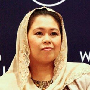 Age Of yenny wahid biography