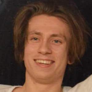 Age Of Tony Wedral biography