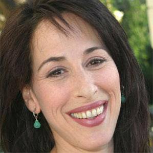 Age Of Maggie Wheeler biography
