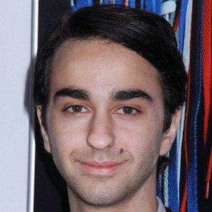 Age Of Alex Wolff biography