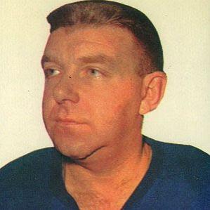 Age Of Gump Worsley biography