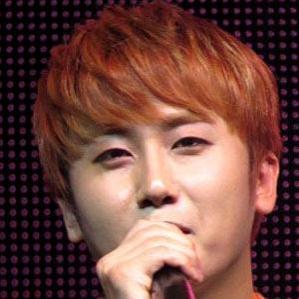 Age Of Heo Young-saeng biography