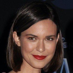 Age Of Odette Annable biography